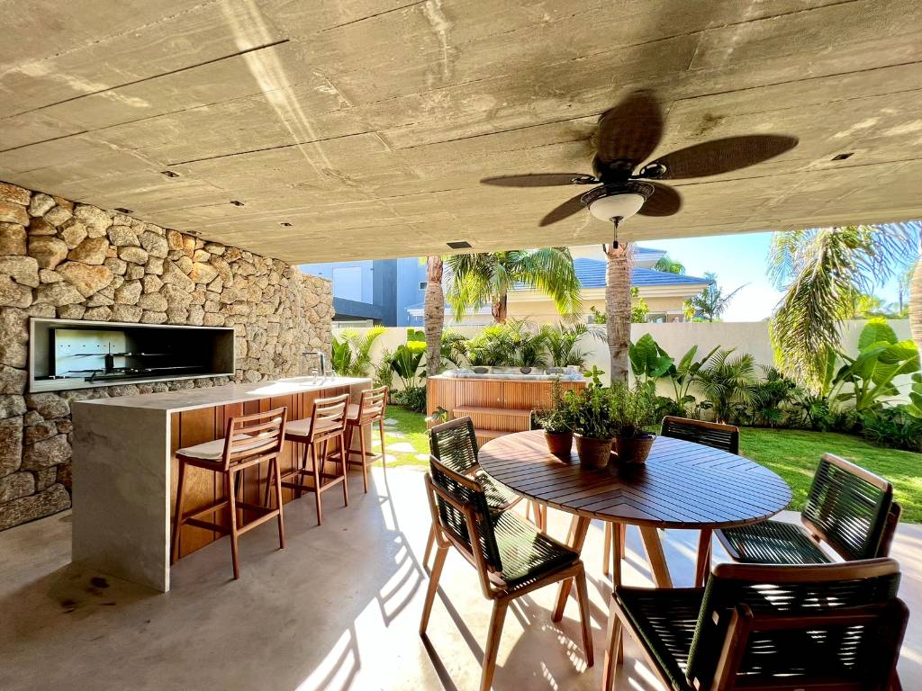 Casa em condomínio 4 dormitórios à venda no bairro Santa Luzia em Capão Da Canoa - imovel 10192