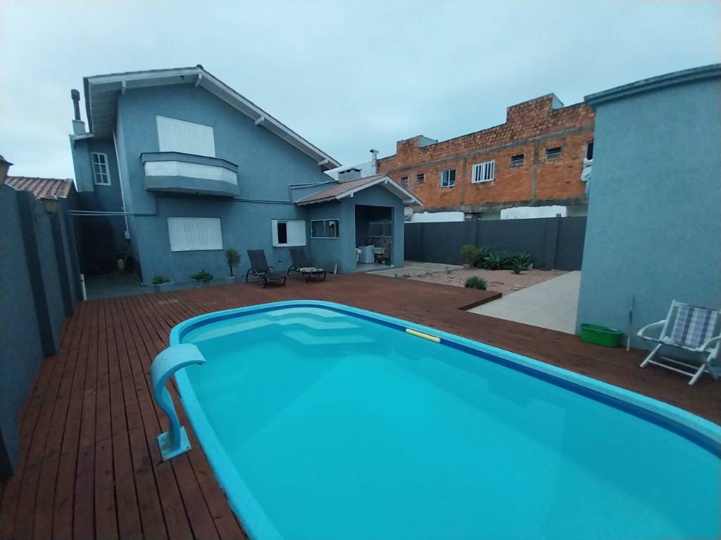 Sobrado 4 dormitórios à venda no bairro Santo Antônio em Capão Da Canoa - imovel 11635